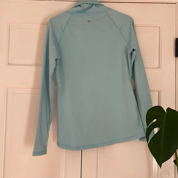 Layer8 cowl neck‎ workout top dri fit quick dry long sleeve lined thumb holes M - Picture 5 of 5